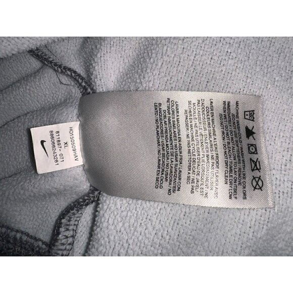 Nike Therma Fit Hoodie XL Black/Gray w/Swoosh across front - Picture 6 of 8